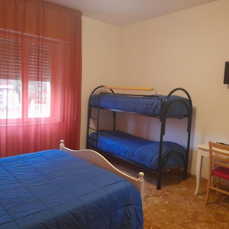 B&B Arwen Ponte San Giovanni Bagian luar foto
