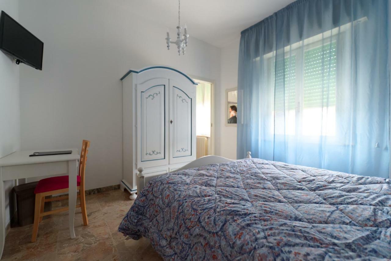 B&B Arwen Ponte San Giovanni Bagian luar foto